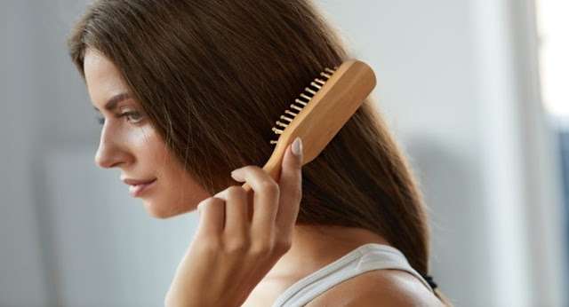 Know How Beneficial It Is To Use A Wooden Comb For Hair Cyclicmint