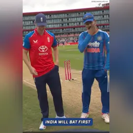 Shreyas Iyer has won the toss & TeamIndia will BAT first! 💪