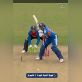 Shreyas Iyer goes 𝐁𝐈𝐆 💥