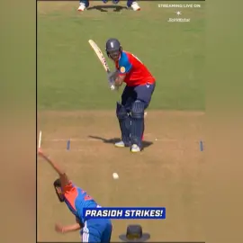 Prasidh Krishna removes Phil Salt early💪| Watch ENGvIND 5th T20I on Star Sports and JioHotstar