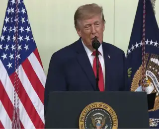 Trump says tariffs bringing factories back to US