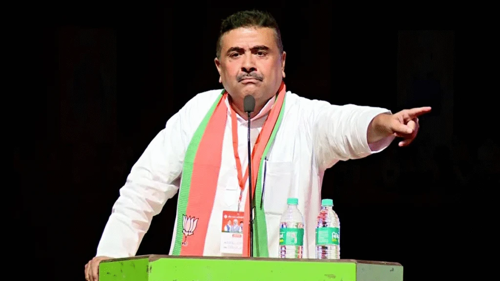 ‘ममता हटाओ, बेटी बचाओ’, कस्बा मामले में शुवेंदुर ने मुख्यमंत्री पर साधा निशाना! ‘ममता हटाओ, बेटी बचाओ’, कस्बा मामले में शुवेंदुर ने मुख्यमंत्री पर साधा निशाना!
