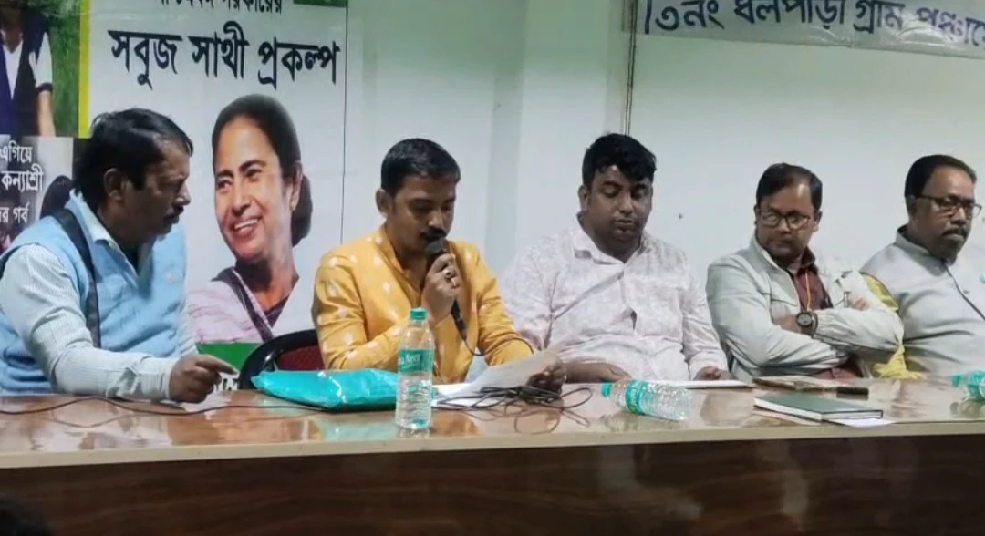 হিলি ব্লক কিষান সংগঠনের রদবদল: সভাপতি সনৎ চৌধুরী ও চেয়ারম্যান দীপক সূত্রধর