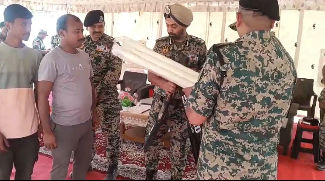 সীমান্তবর্তী শিক্ষার্থীদের ডিজিটাল শিক্ষায় বিএসএফ-এর বিশেষ উদ্যোগ