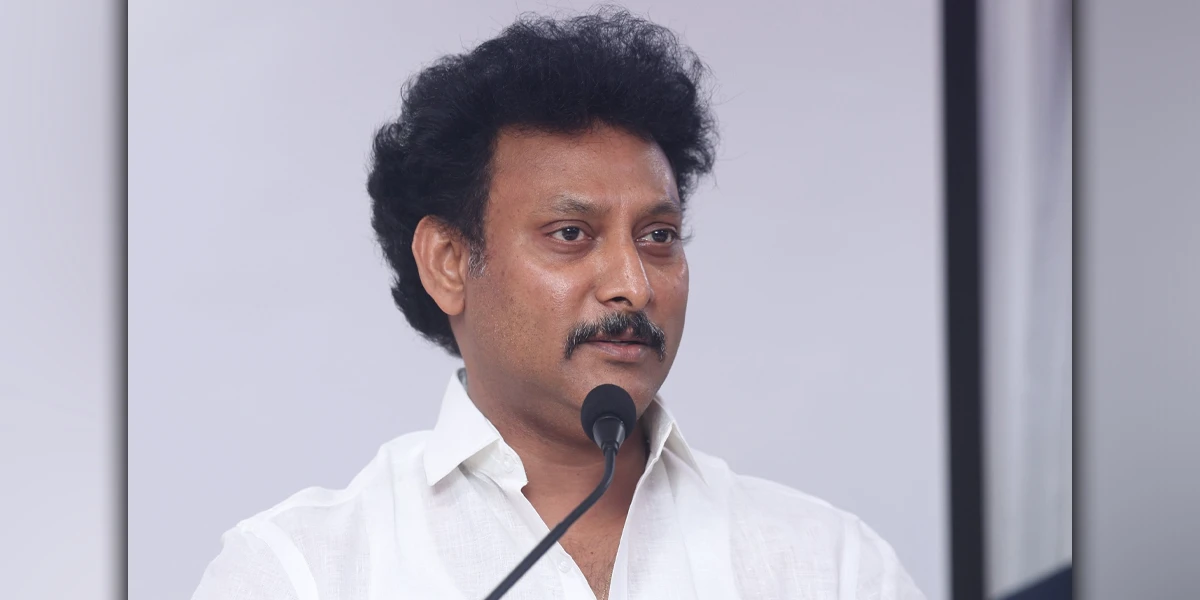 உங்கள் அண்ணாக சொல்கிறேன்..! மாணவர்களுக்காக அமைச்சர் அன்பில் மகேஷ் வெளியிட்ட வீடியோ..!