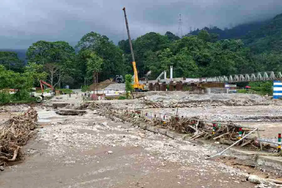Rain wreaks havoc in north Bengal: 2 killed; causeway on Balason river ...