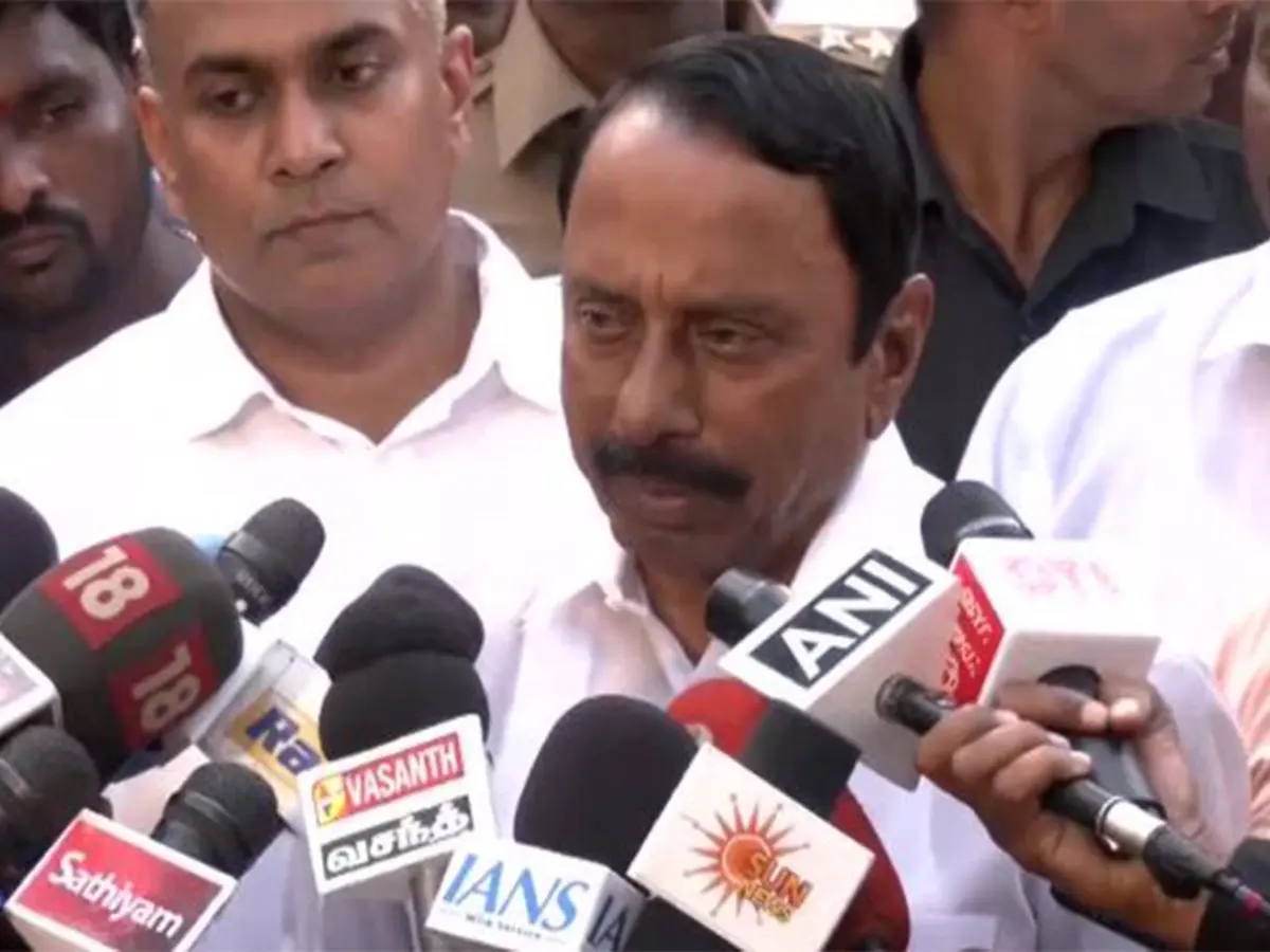 TN Minister Sengottaiyan slams DMK, AIAD...