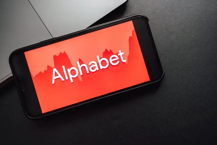 Alphabet Stock Sinks on Reports of Google Gemini Delays | Dailyhunt