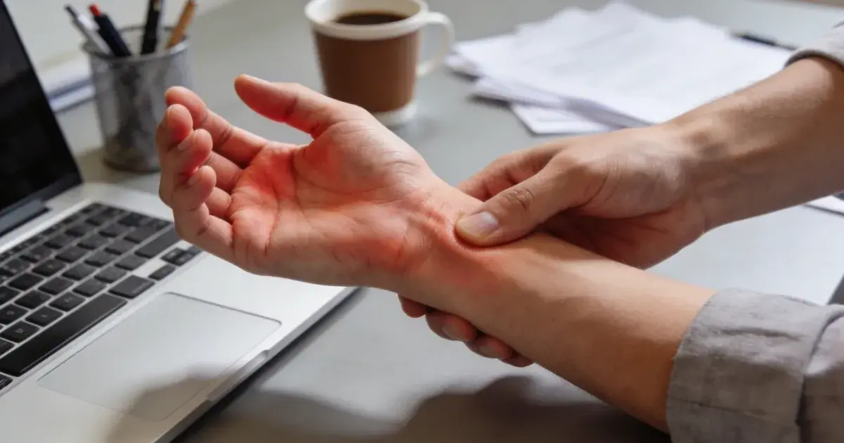 Doctor Explains Tingling And Numbness Linked To Long Typing Hours ...