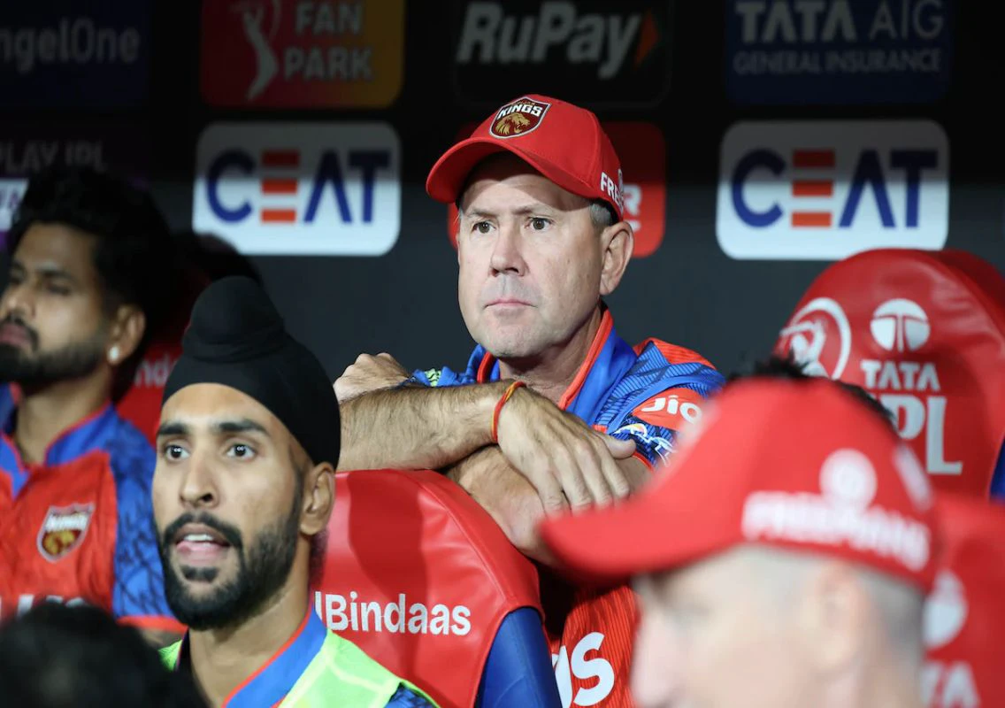 Ricky Ponting reacts to PBKS fielding disaster | Dailyhunt