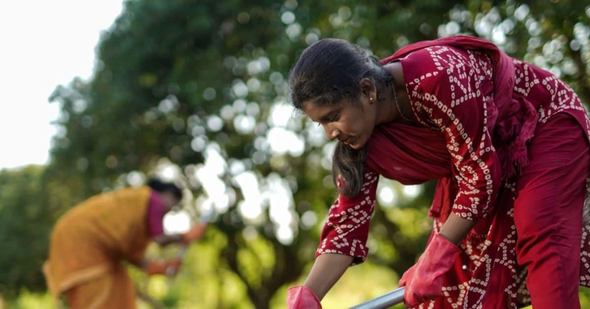 लापता भतीजी का नग्न क्षत-विक्षत शव खेत में मिला, पुलिस के शक के दायरे में परिवार के परिचित