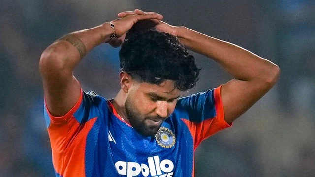 🏏 क्रिकेट अपडेट 🏆 - ShareChat