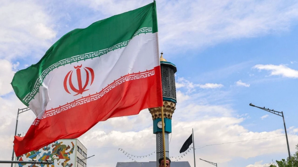 Iran: మా జోలికొస్తే అణు బాంబులు తయారుచేస్తాం.. ఇరాన్ సంచలన హెచ్చరిక ...