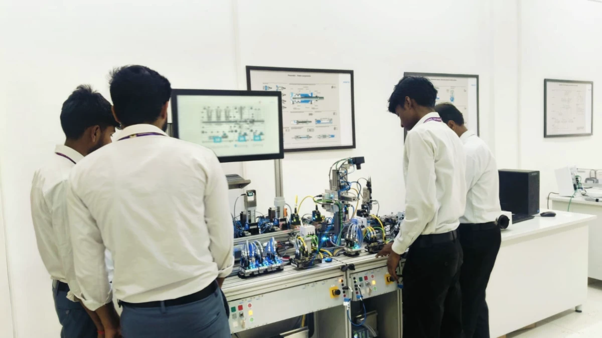 Maruti Suzuki Sets Up Smart Factory Lab At Government Polytechnic ...