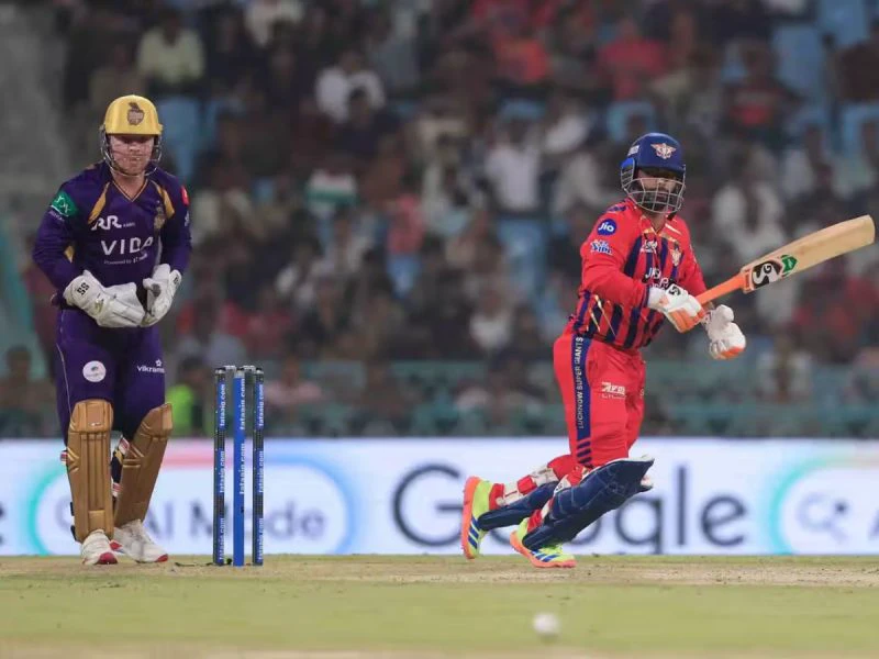🏏 क्रिकेट अपडेट 🏆 - ShareChat