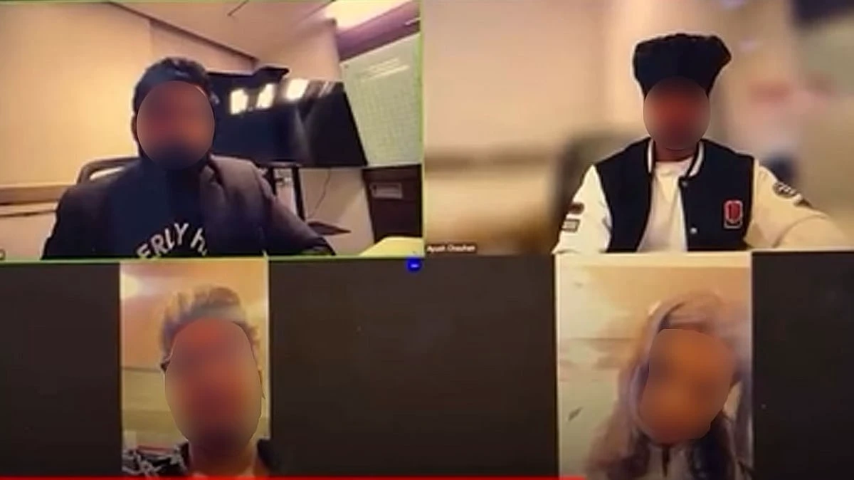 Video: 'ನಿನ್ ಯೋಗ್ಯತೆಗೆ ದೀಪಾವಳಿ ಬೋನಸ್ ಕೂಡ ಕೊಟ್ಟಿಲ್ಲಾ..'; Live zoom ಮೀಟಿಂಗ್ ವೇಳೆ ಕೆಲಸಕ್ಕೆ ರಾಜಿನಾಮೆ ಕೊಟ್ಟ ಭೂಪ!