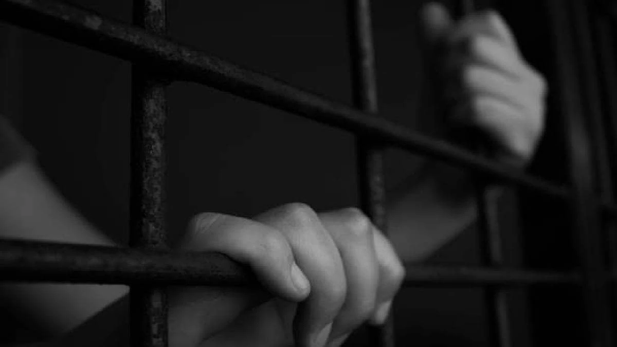 शर्मनाक वारदात पर कोर्ट का सख्त रुख, 70 वर्षीय महिला से दुष्कर्म मामले में जमानत खारिज शर्मनाक वारदात पर कोर्ट का सख्त रुख, 70 वर्षीय महिला से दुष्कर्म मामले में जमानत खारिज