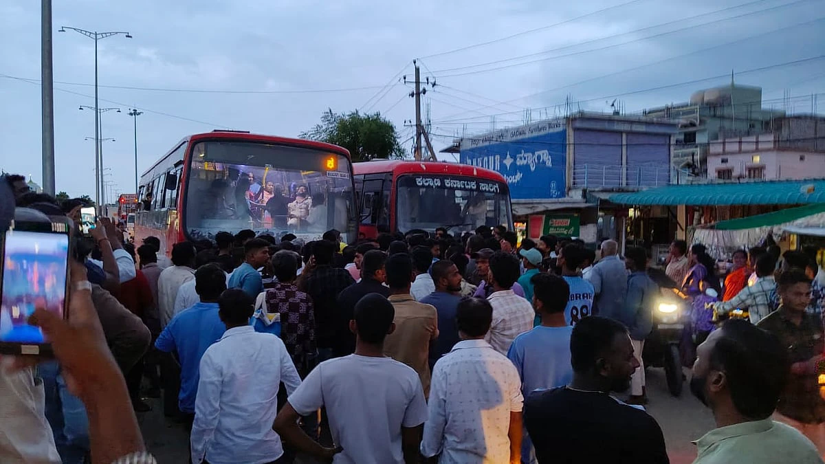 ವಾಡಿ: ಆಧಾರ್ ಕಾರ್ಡ್ ಕೇಳಿದ್ದಕ್ಕೆ ಕಂಡಕ್ಟರ್ ಮೇಲೆ ಹಲ್ಲೆ ಮಾಡಿದ ಮಹಿಳೆ