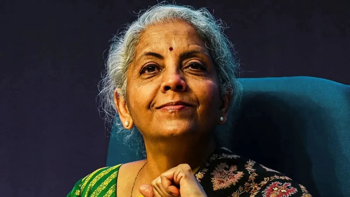 क्या 18,000 से सीधे 69,000 रुपये होगी न्यूनतम सैलरी! 8वें वेतन आयोग को लेकर सुगबुगाहट तेज