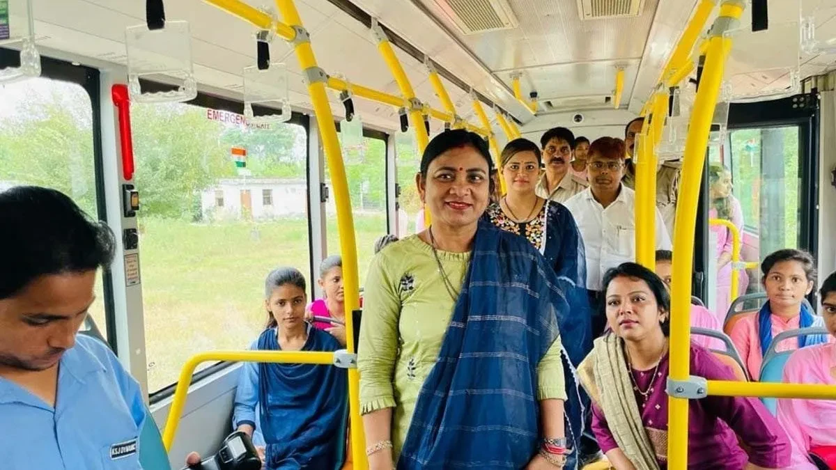 ಮಹಿಳೆಯರಿಗೆ ಉಚಿತ ಬಸ್‌ ಪ್ರಯಾಣ ನೀಡುವ ಶಕ್ತಿ ಯೋಜನೆಯಿಂದ ಜಿಎಸ್‌ಟಿಗೆ ಕೊಡುಗೆ