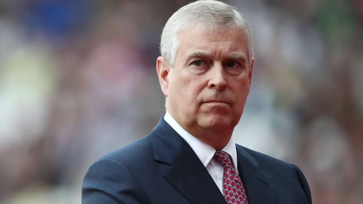 জন্মদিনে গ্রেপ্তার প্রিন্স অ্যান্ড্রু: উত্তাল ব্রিটিশ রাজপরিবার