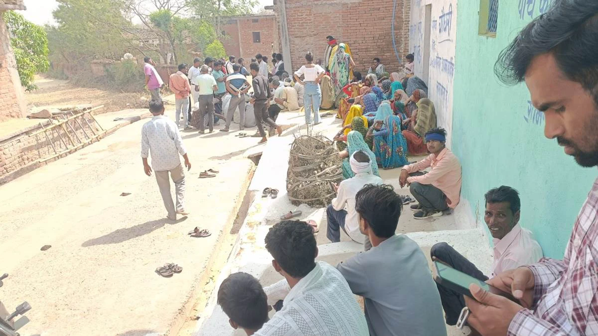 बेटी ने जमीन अपने नाम कराई तो बेटे ने पिता के दाह संस्कार से किया इन्कार, 23 घंटे रखा रहा शव