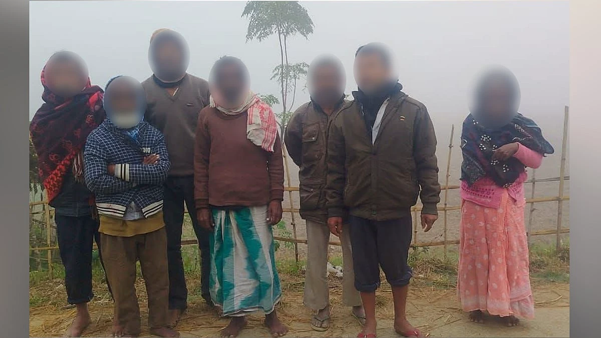 Seven Bangladeshi Nationals Apprehended at India-Bangladesh Border in ...