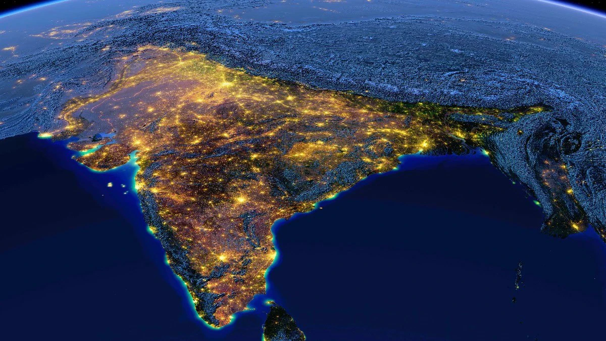 भारत अंतरिक्ष में बढ़ाएगा अपनी ताकत, 52 नए उपग्रह होंगे लॉन्च भारत अंतरिक्ष में बढ़ाएगा अपनी ताकत, 52 नए उपग्रह होंगे लॉन्च