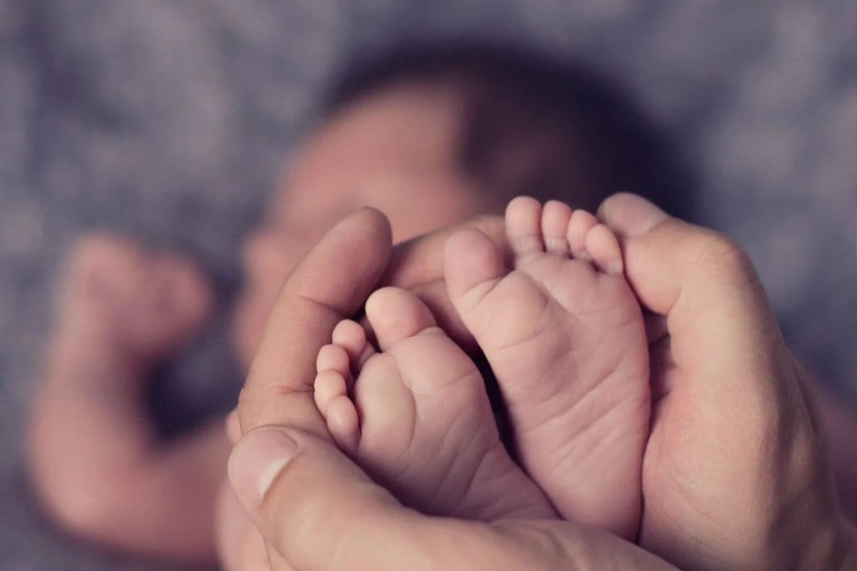 Avoid these parenting mistakes to give your baby a healthy environment