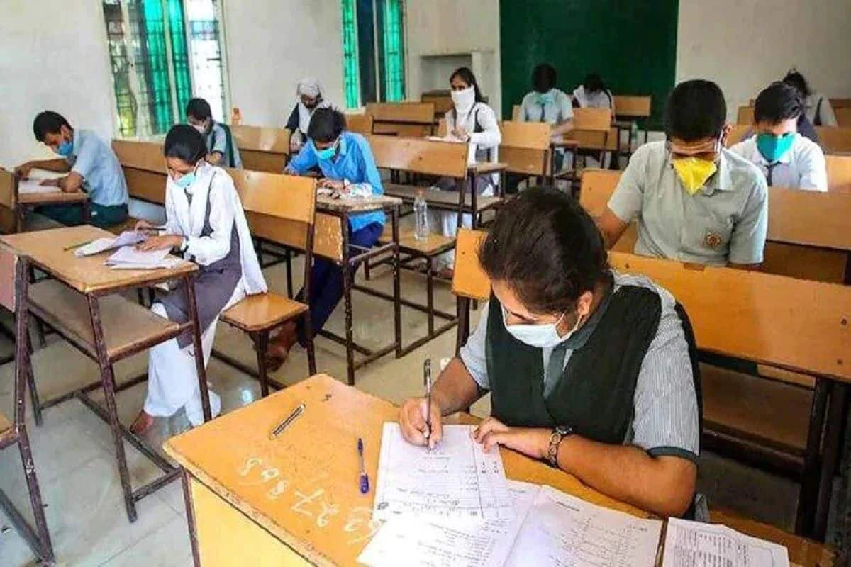 WBCHSE West Bengal Class 12 Board Exams Begin on April 2: Over 7.45 Lakh Students to Write Papers in Offline Mode