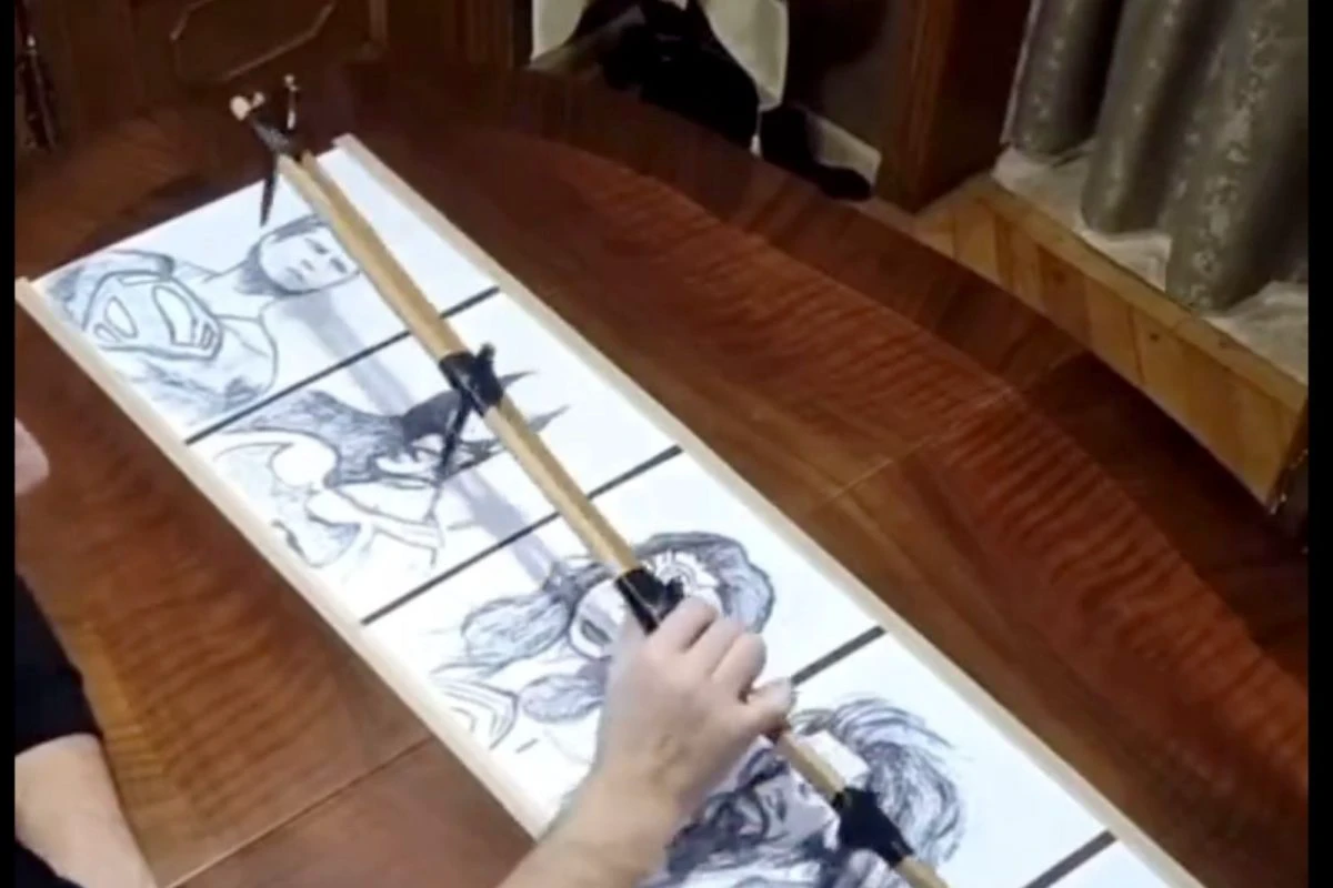 Artist Drawing Five Sketches at Once is the Most Impressive Video You'll Watch Today