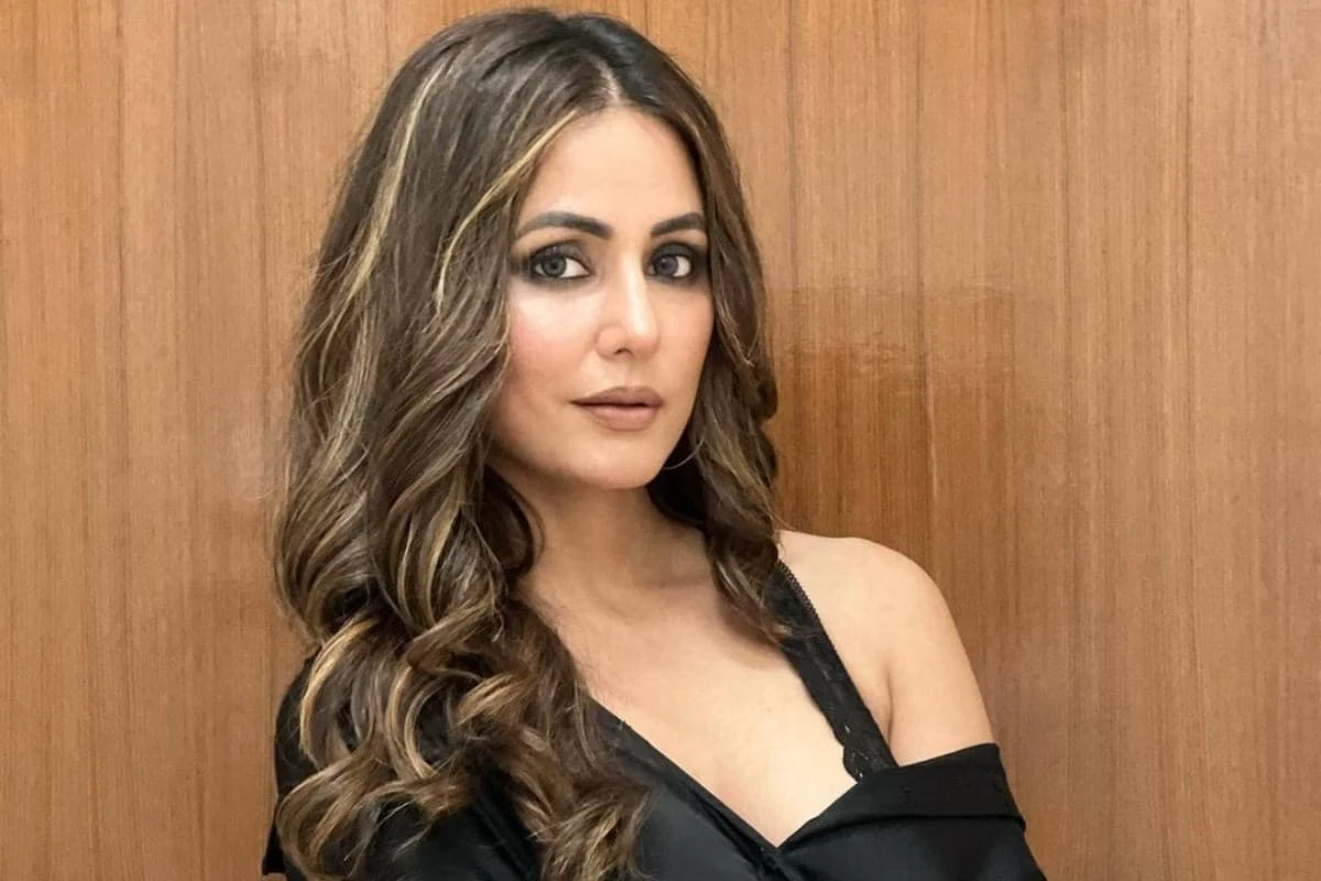 आपने शादी कर ली...? माथे पर बिंदी, मांग में सिंदूर लगाए नजर आईं हिना खान