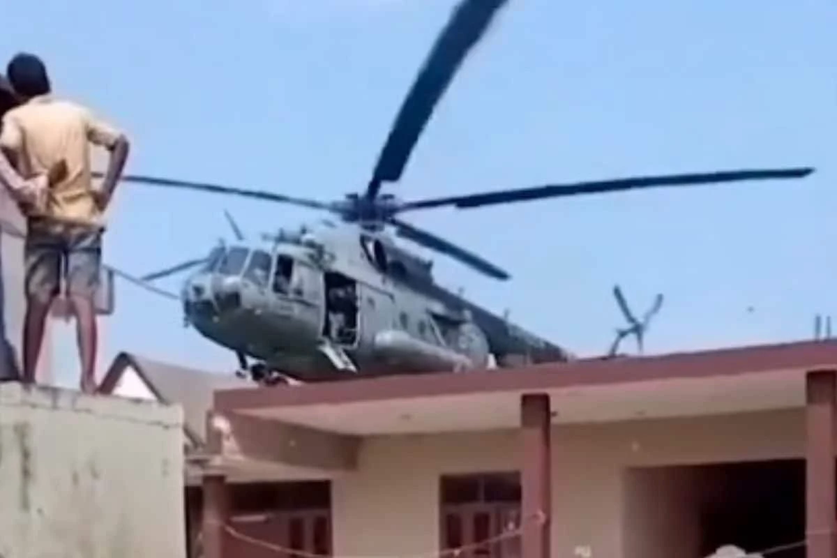 छत से आ रही थी धड़धड़ की आवाज, घरवाले सो रहे थे नीचे, बाहर जाकर देखा तो...