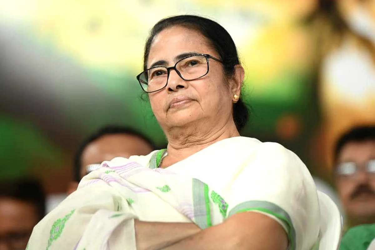 বাংলার রাজনীতিতে এক অনন্য অধ্যায়ের নাম মমতা বন্দ্যোপাধ্যায়