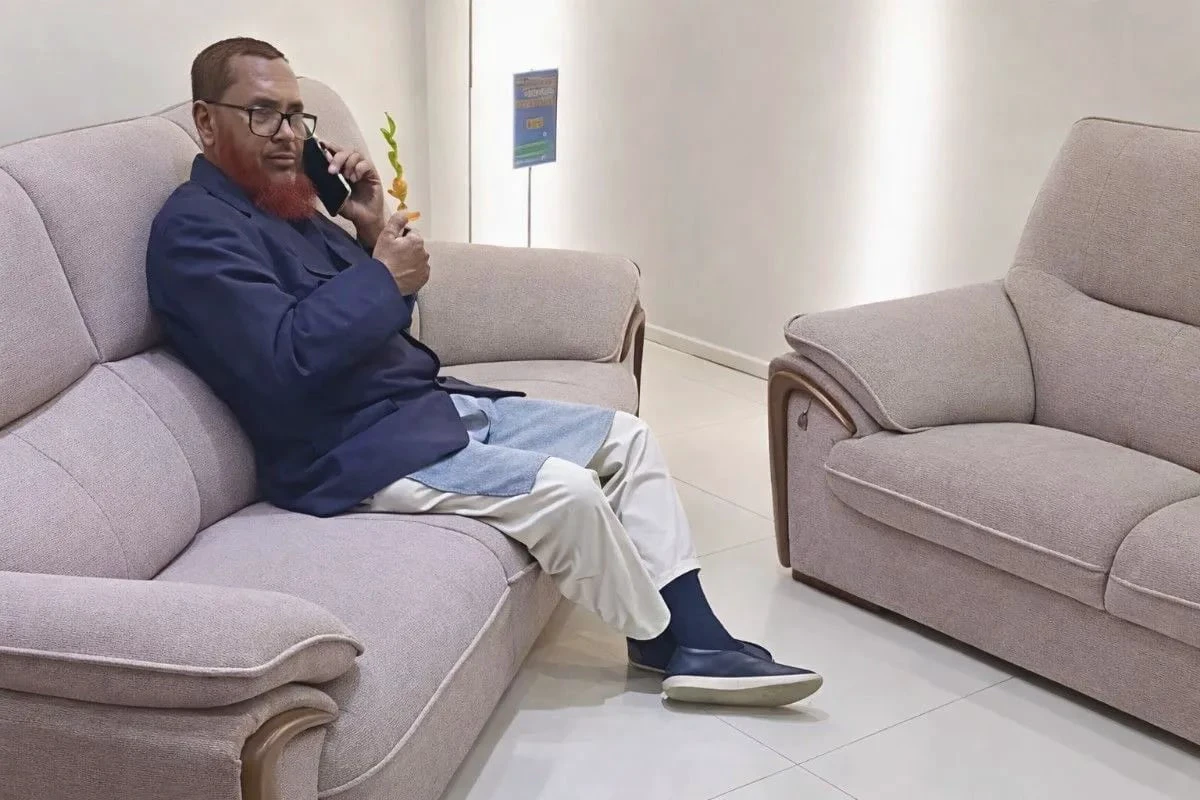 ভোটের মুখে বিপুল টাকাসহ জামাত নেতা আটক, সাধারণ মানুষের মনে সংশয়