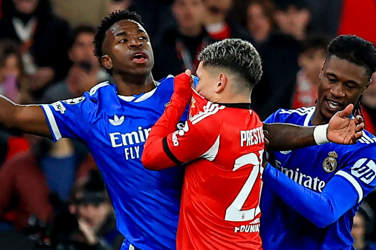 বেনফিকাকে হারিয়ে ফের বর্ণবিদ্বেষের শিকার ভিনিসিয়াস, মেজাজ হারালেন মোরিনহো