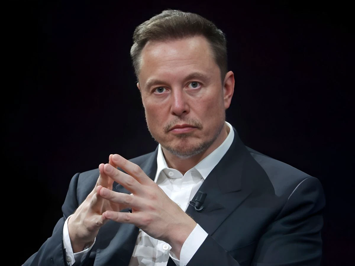 Elon Musk's US Citizenship at Risk?
