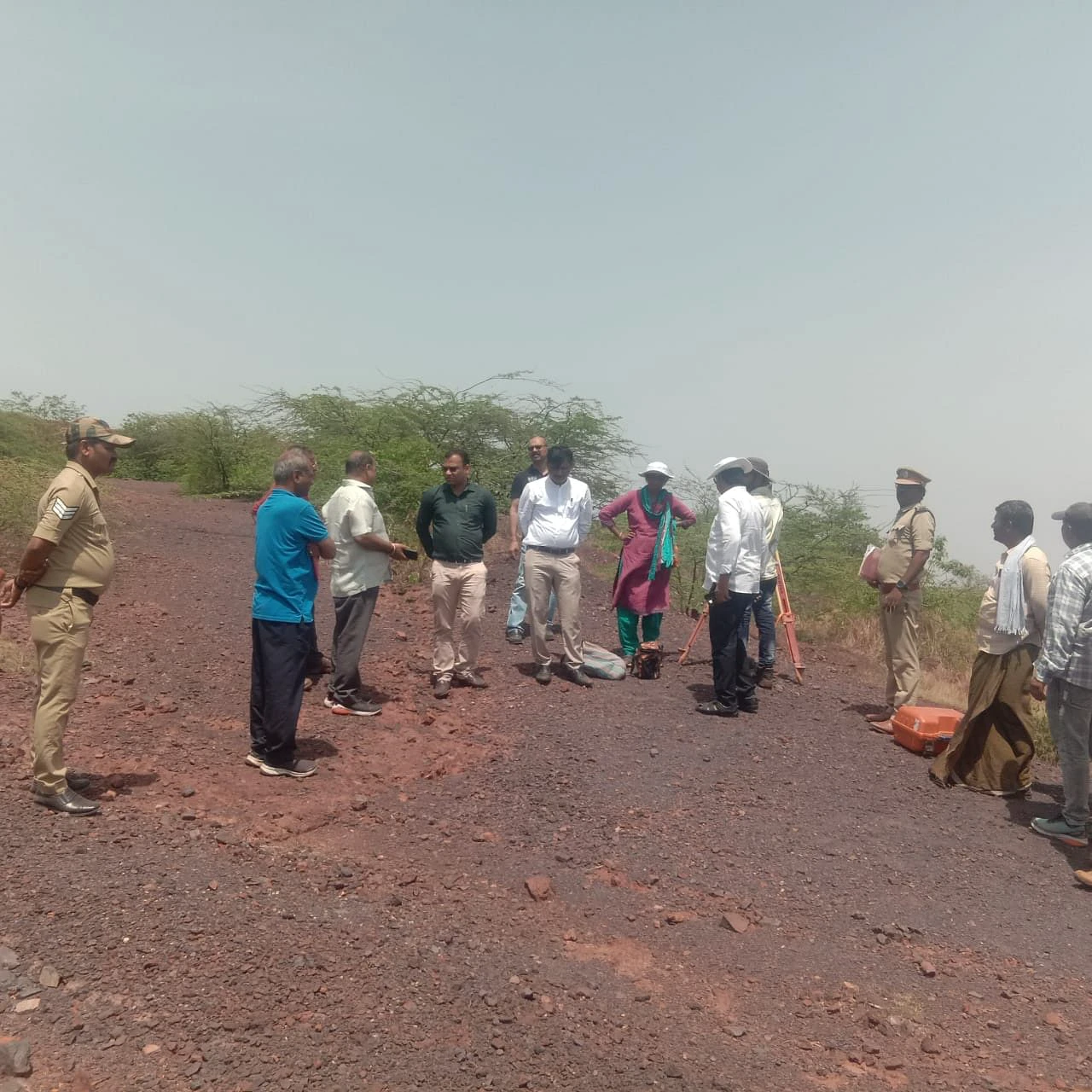 ಬಳ್ಳಾರಿ: ತುಮಟಿ, ವಿಠಲಾಪುರ, ಮಲಪನಗುಡಿಯಲ್ಲಿ ಜಂಟಿ ಸಮೀಕ್ಷೆ