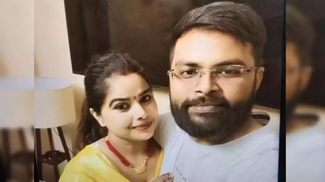 बुजुर्ग की हत्या के बाद फरार हुए हिमांशु-गीता, फरार दंपति पर 25-25 हजार का ईनाम घोषित