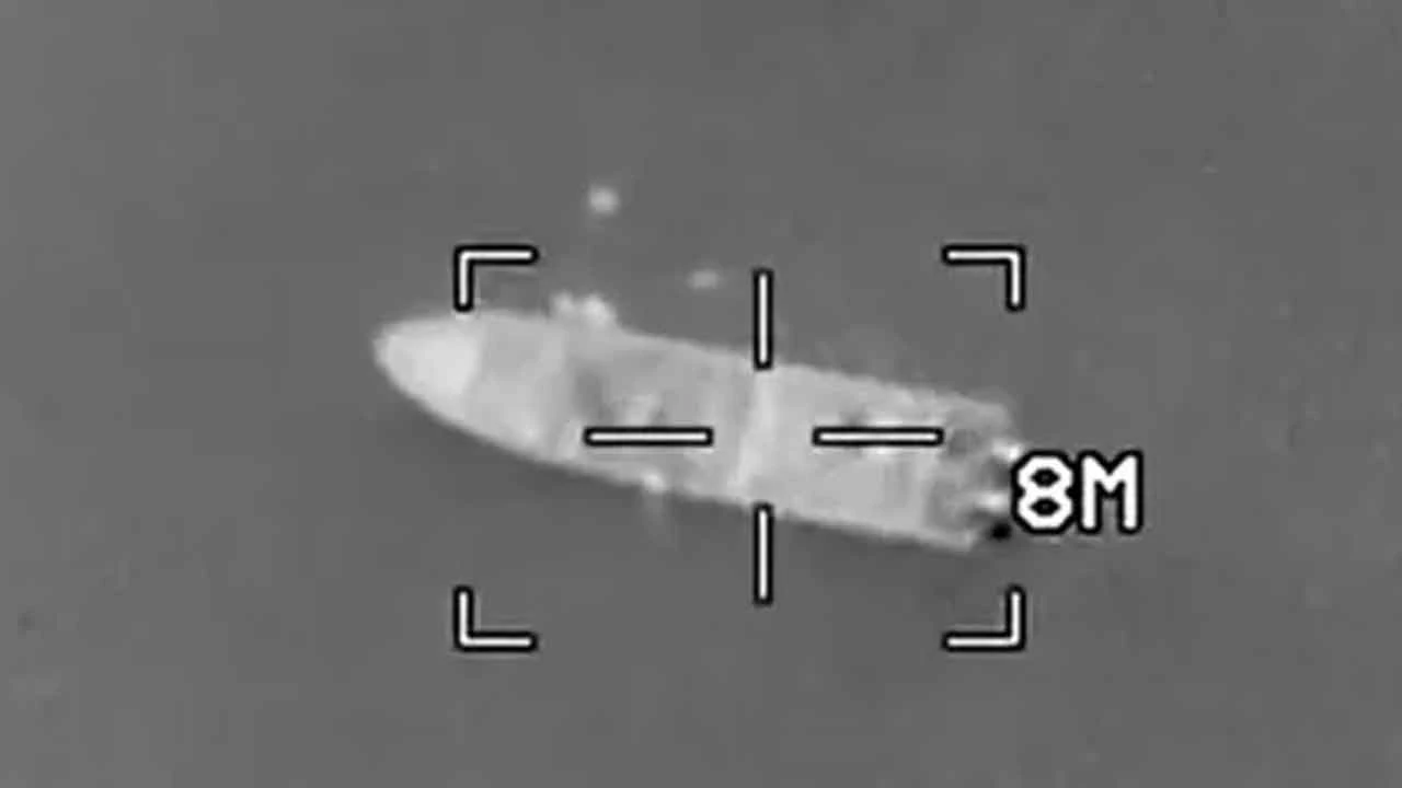 প্রশান্ত মহাসাগর ও ক্যারিবিয়ান অঞ্চলে মার্কিন সেনার হামলা: নিহত ১১ জন সন্দেহভাজন মাদক পাচারকারী