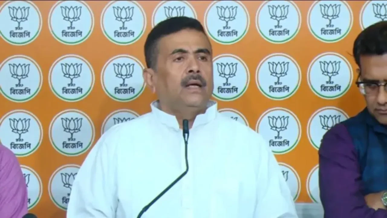 ১০ লক্ষ সরকারি শূন্যপদ থাকতেও কেন নিয়োগ না করে ভাতার পথে হাঁটছে সরকার