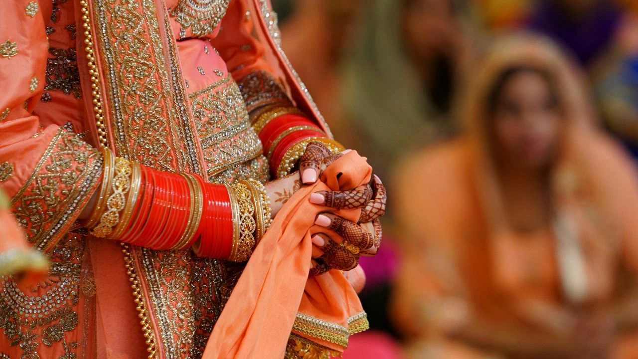 Bihar man marries married woman & girlfriend after getting caught at their homes