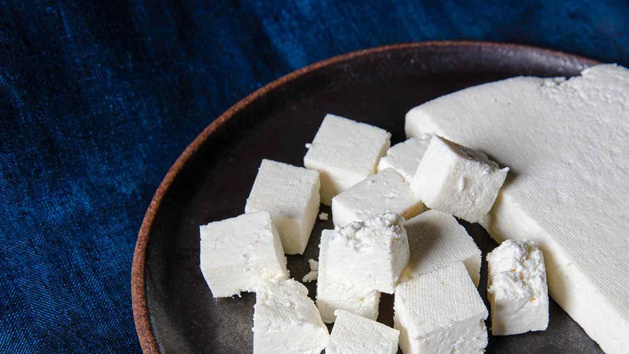 বাসি ভাত ফেলে না দিয়ে বানিয়ে ফেলুন সুস্বাদু পনির