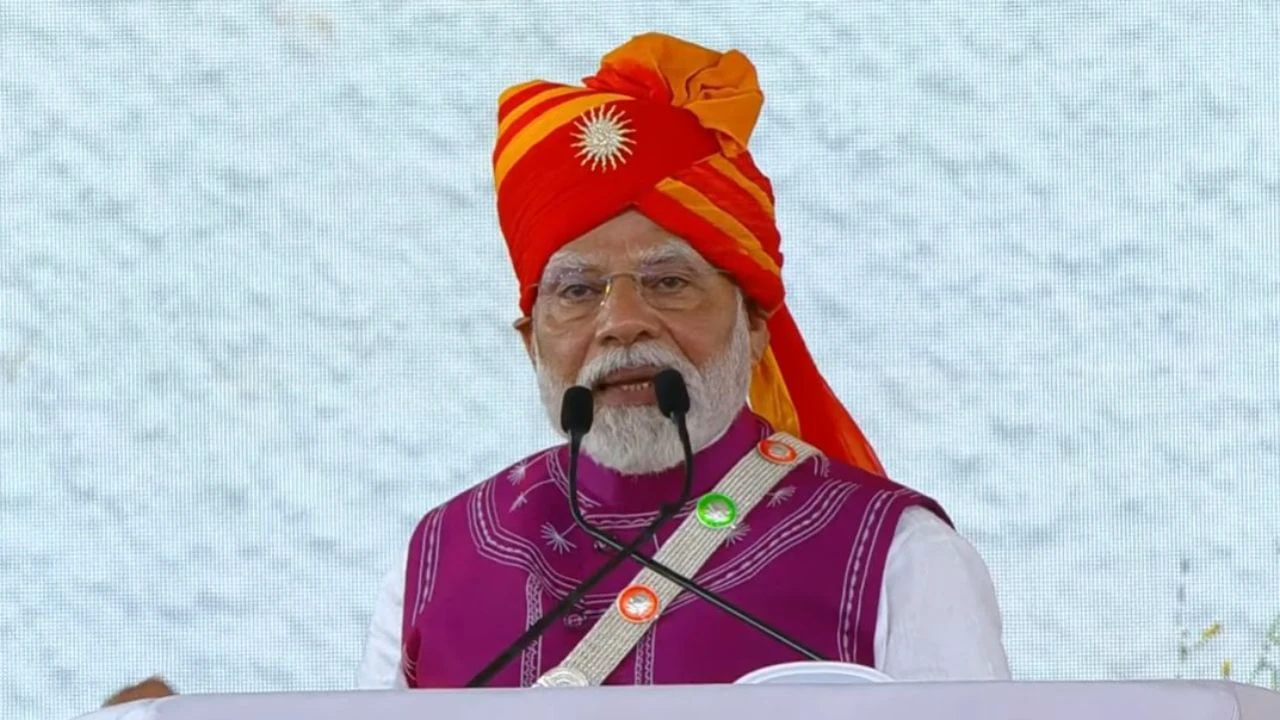 प्रधानमंत्री मोदी का पांच देशों का दौरा, BRICS शिखर सम्मेलन में लेंगे हिस्सा प्रधानमंत्री मोदी का पांच देशों का दौरा, BRICS शिखर सम्मेलन में लेंगे हिस्सा