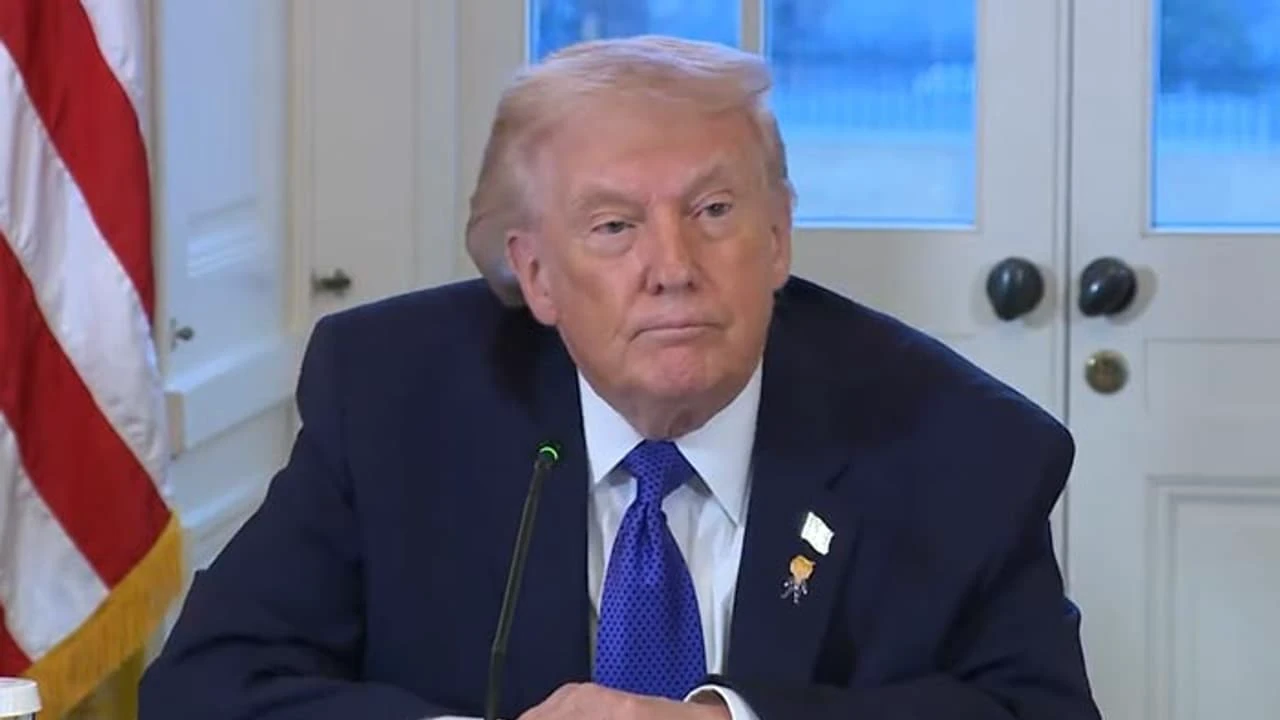 মধ্যপ্রাচ্যে যুদ্ধের মেঘ: ইরান সীমান্তে রণতরী পাঠাচ্ছেন ট্রাম্প