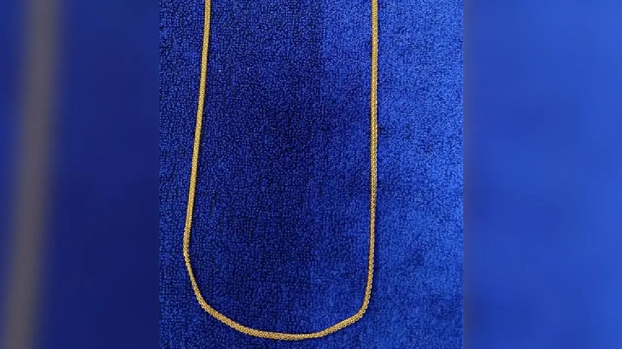 গাড়িতে উঠলেই সাবধান চালক সেজে সোনার হার ছিনতাই কলকাতায়