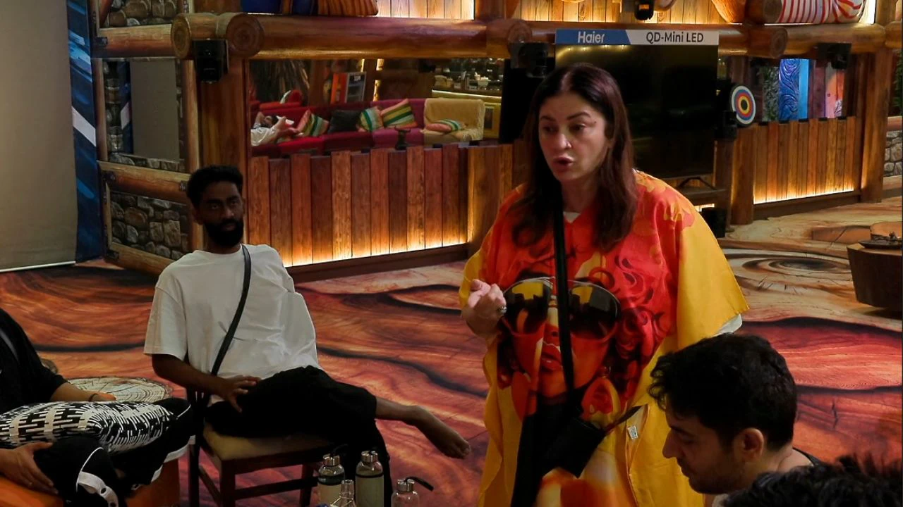 Bigg Boss 19: Confusion in the Bigg Boss house, Kunika quits the captaincy! What really happened? 9 Bigg Boss 19: Confusion in the Bigg Boss house, Kunika quits the captaincy!