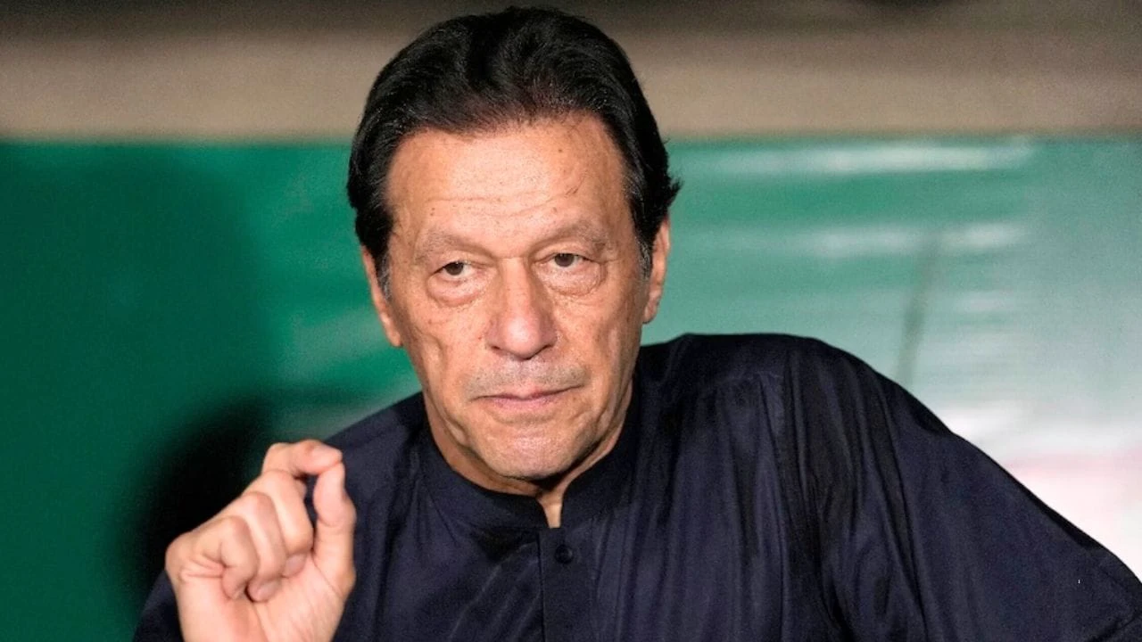 शहबाज सरकार की बढ़ी मुश्किलें पाकिस्तान में 8 फरवरी को चक्का जाम और ब्लैक डे का बड़ा ऐलान