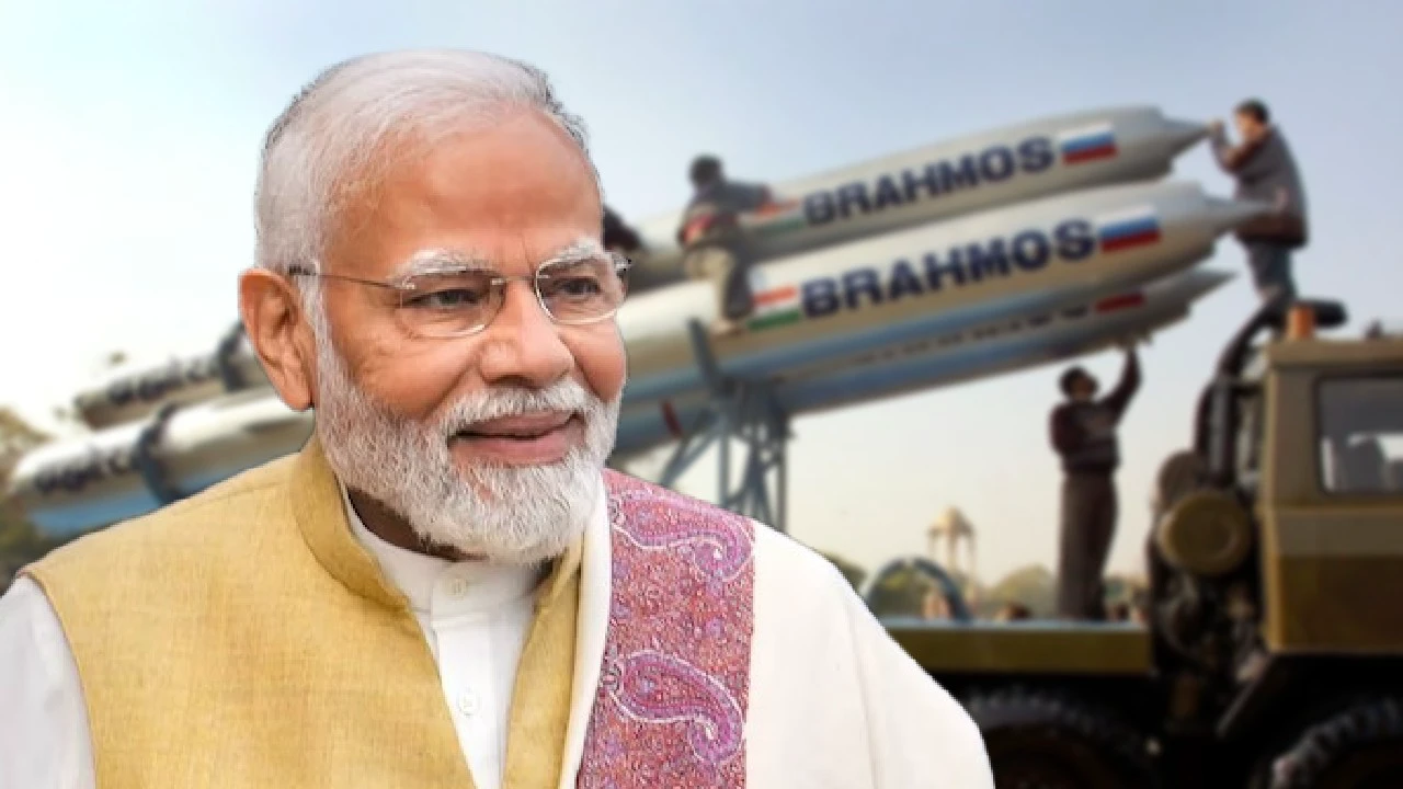 भारतीय हथियारों का विश्व में दबदबा! रिकॉर्ड तोड़ रक्षा उत्पादन से देश गौरवान्वित