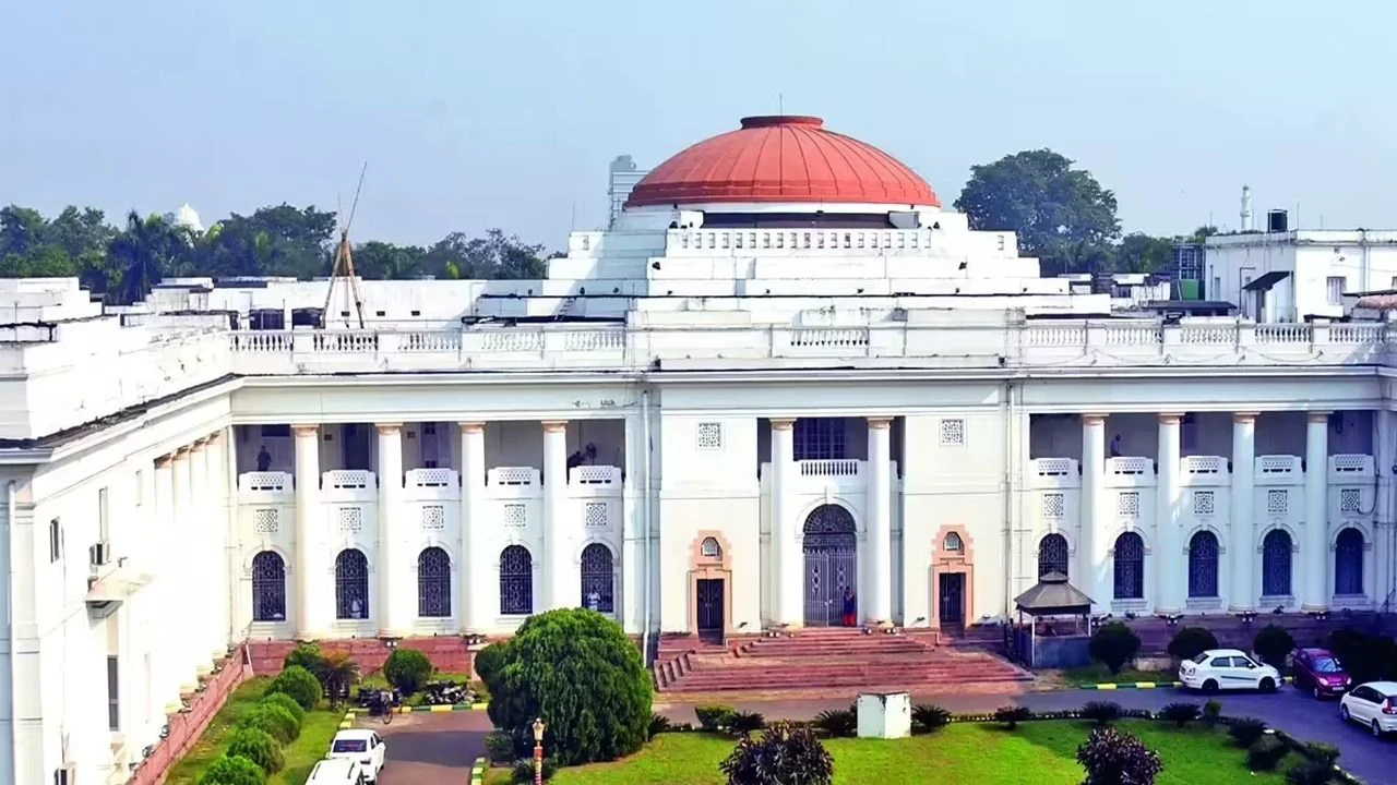 बंगाल चुनाव से पहले उम्मीदवारों की संपत्ति में भारी उछाल, एक विधायक की दौलत 2344 प्रतिशत बढ़ी!
